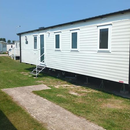 An Oasis Of Serenity In Camber Sands - Brand New 8 Berth Caravan Hotel Exterior foto